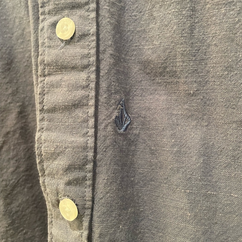 Volcom Button Down - Picture 3 of 4
